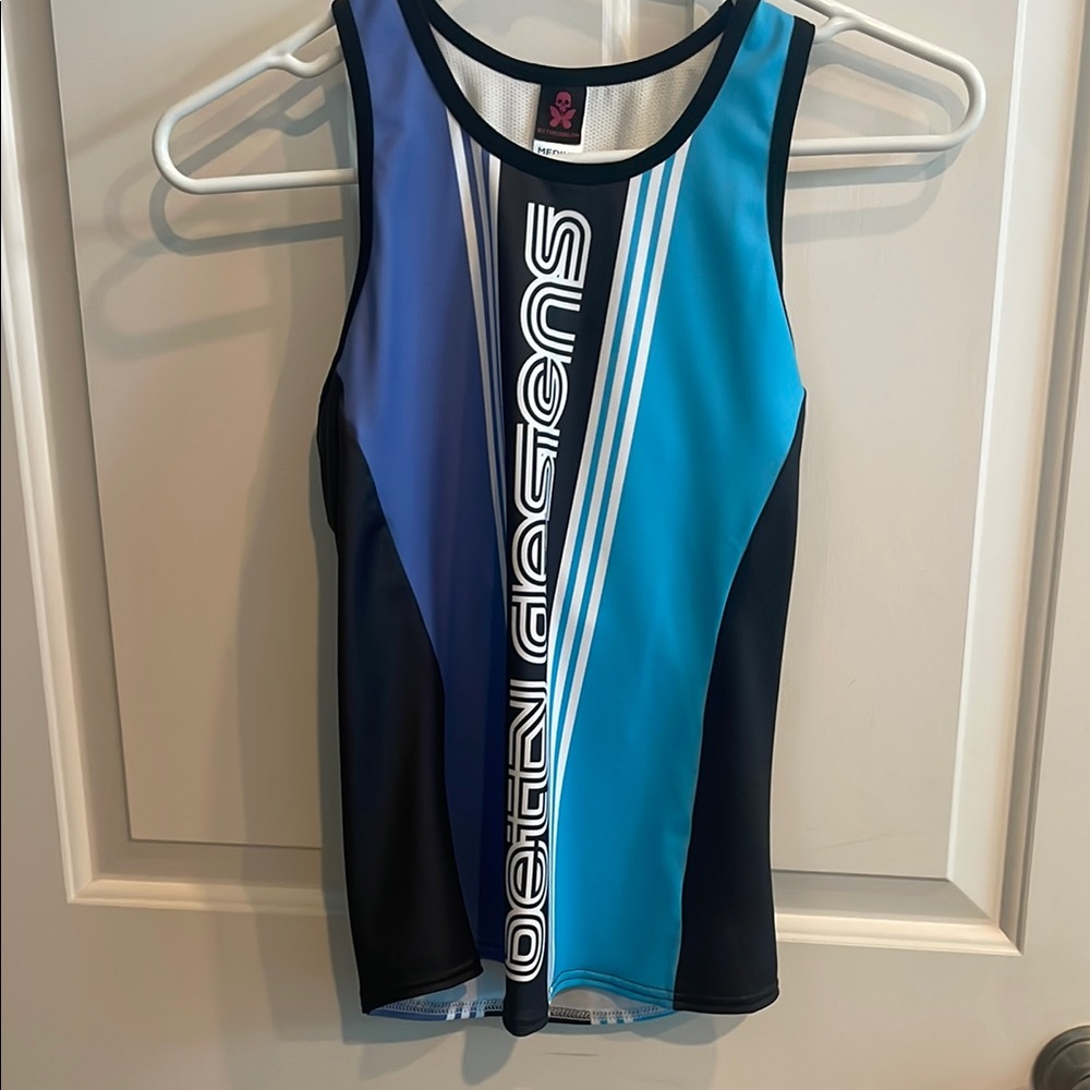 Betty Designs Tri Top